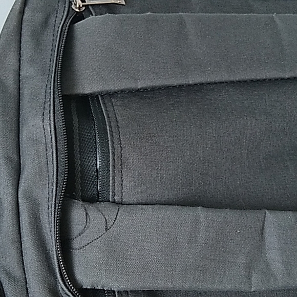 Solo New York Duane Hybid Briefcase Backpack - Picture 6 of 11